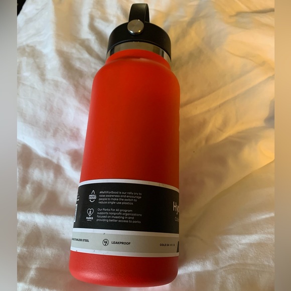 NEW 32 fl oz Hydro Flask Double Wall Insulated Stainless Steel Leak Proof Goji - Picture 6 of 7